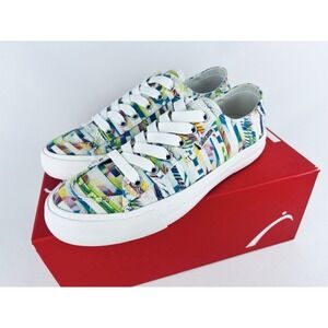 SwingDish Spikeless Traveler Coated Canvas Love Print Golf Shoe Women's Size 8